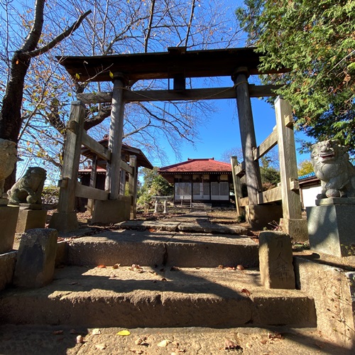 名内地区粟島神社