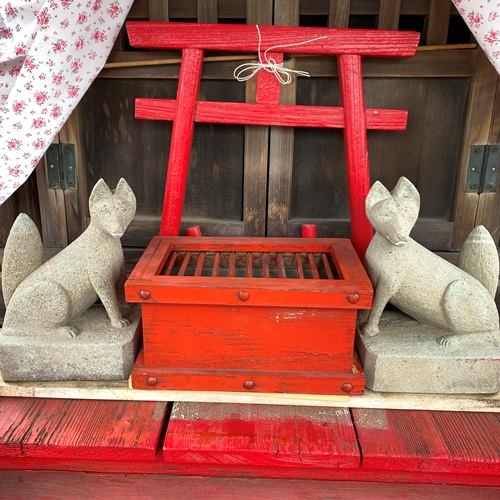 寿 金八稲荷神社
